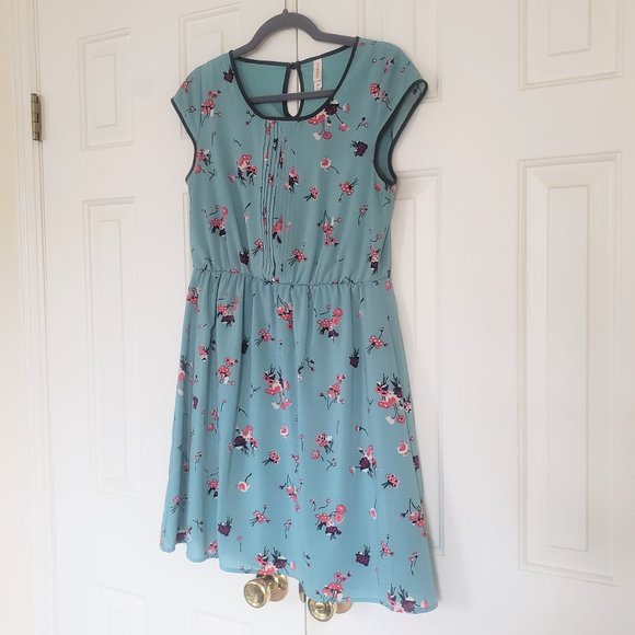 Xhilaration Robins Egg Blue Dress - Featured on TV! Size L - Picture 2 of 12